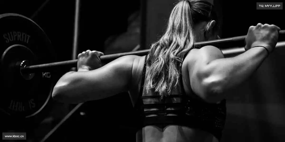 PG国际🧗♂️向上攀登,顶峰风景独好!